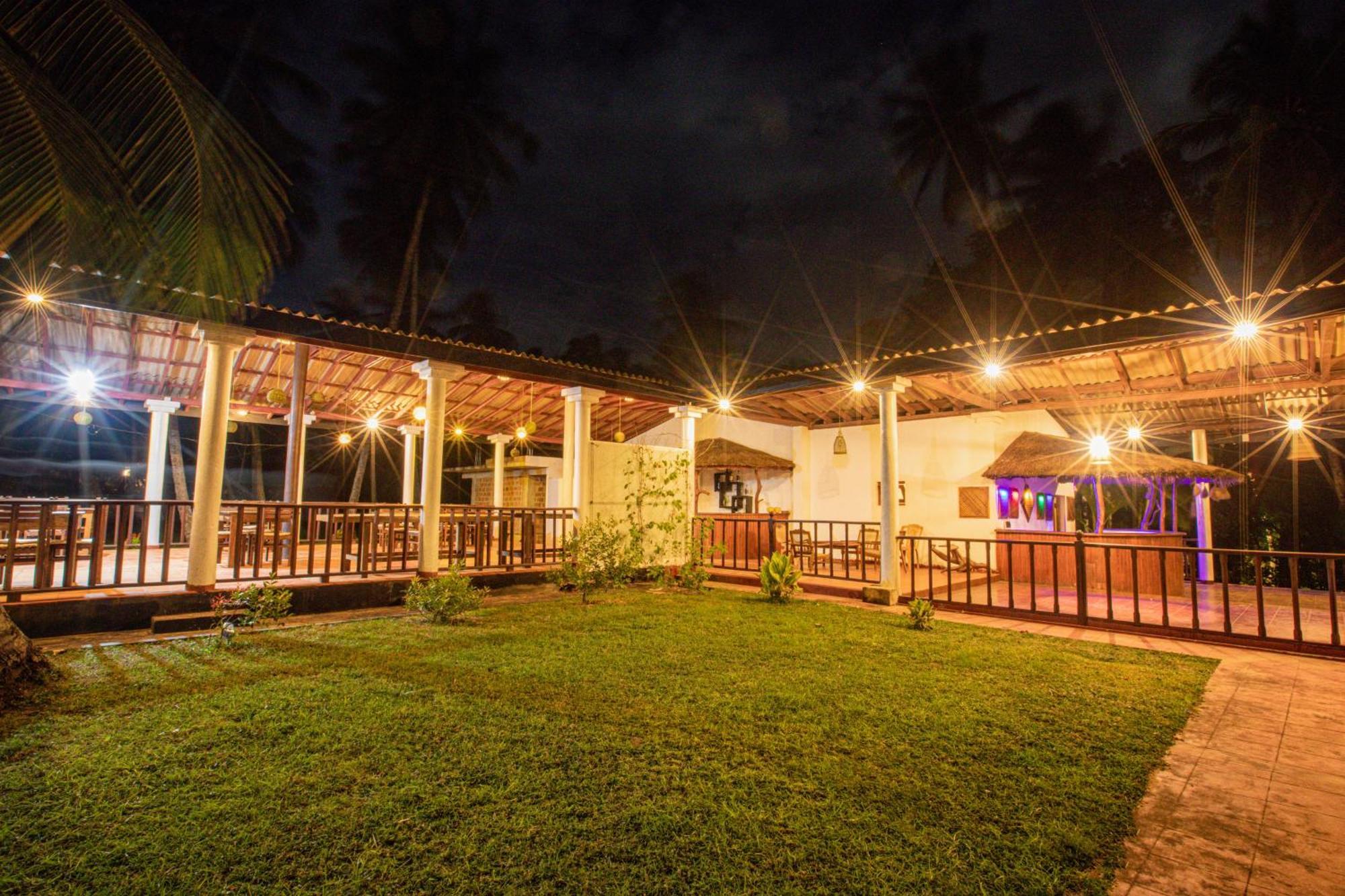 Helios Beach Resort Tangalle Exteriér fotografie